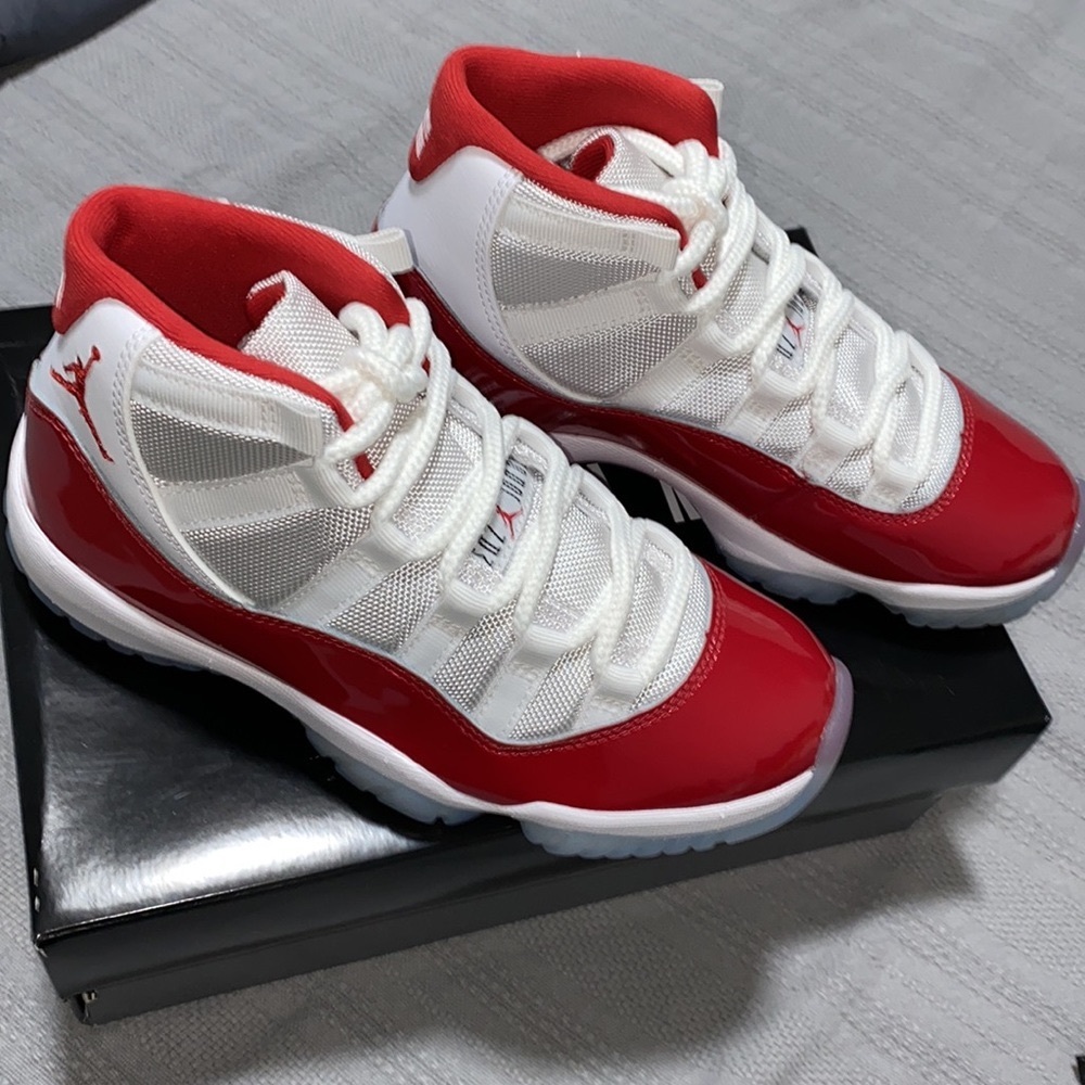 Air Jordan 11 Retro “Cherry”